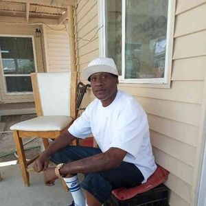 Meet your Posher, Leonard